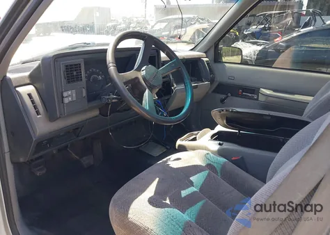 1990 Chevrolet Gmt-400 C1500 from USA, damaged, VIN 1GCDC14Z3LE209876